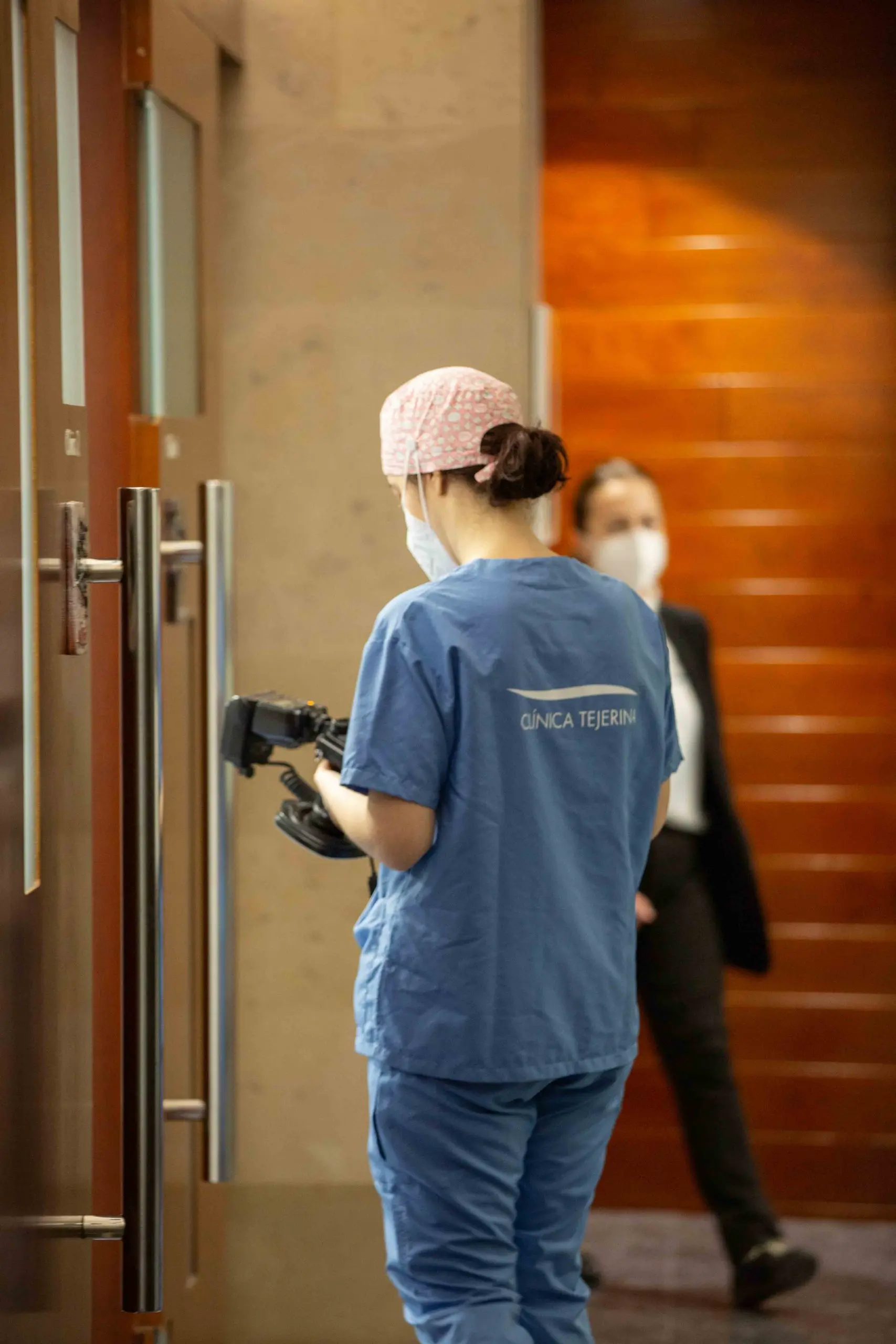 Imagen de una doctora en la clínica Tejerina